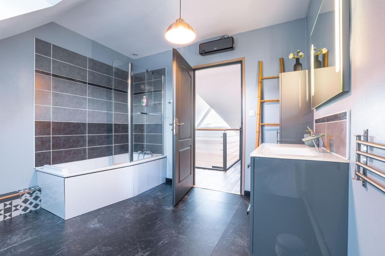 Grande Maison Avec Piscine Et Jacuzzi A La Campagne 데스프브레 외부 사진